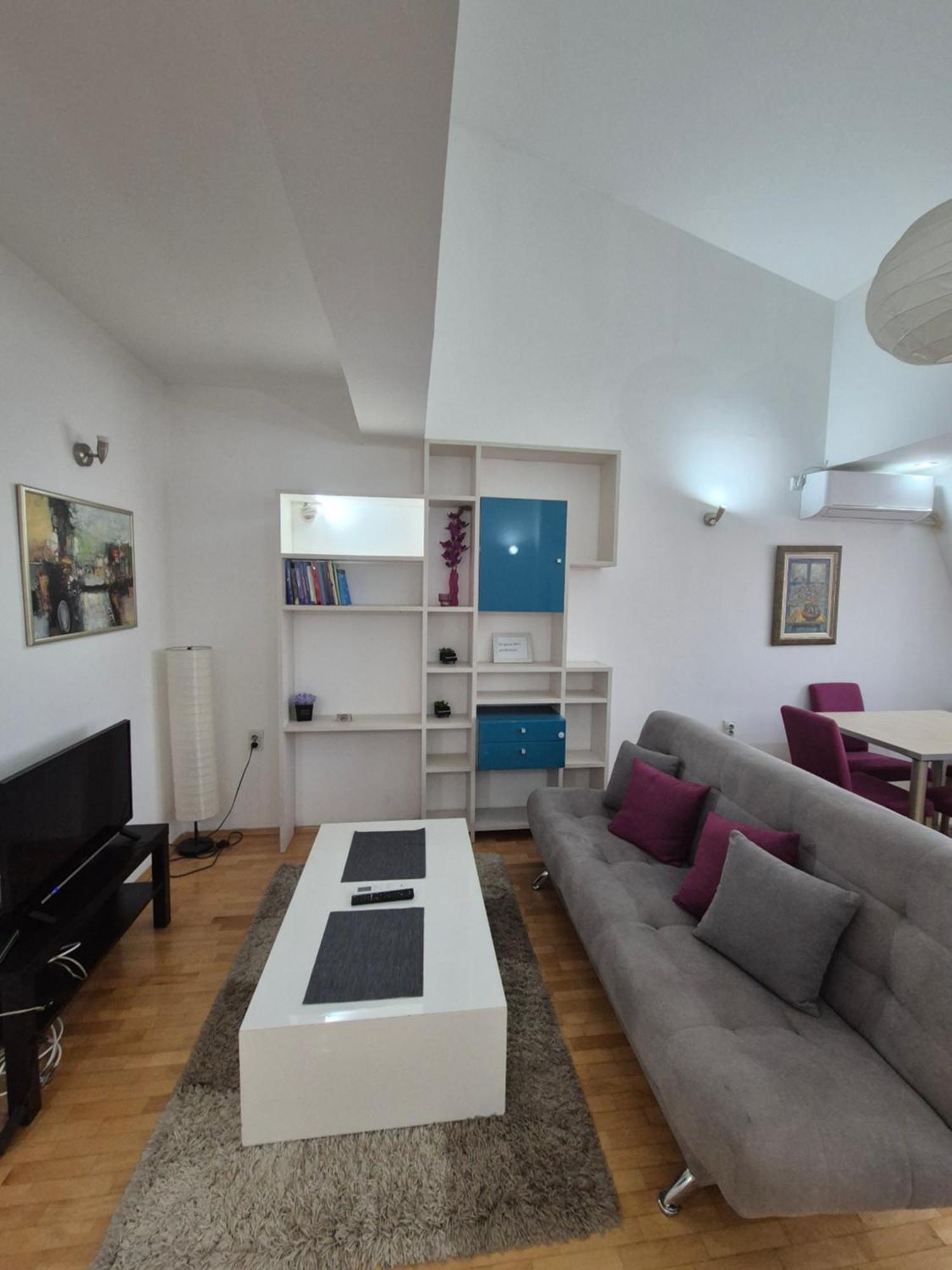 Vortex Apartment Skopje Esterno foto