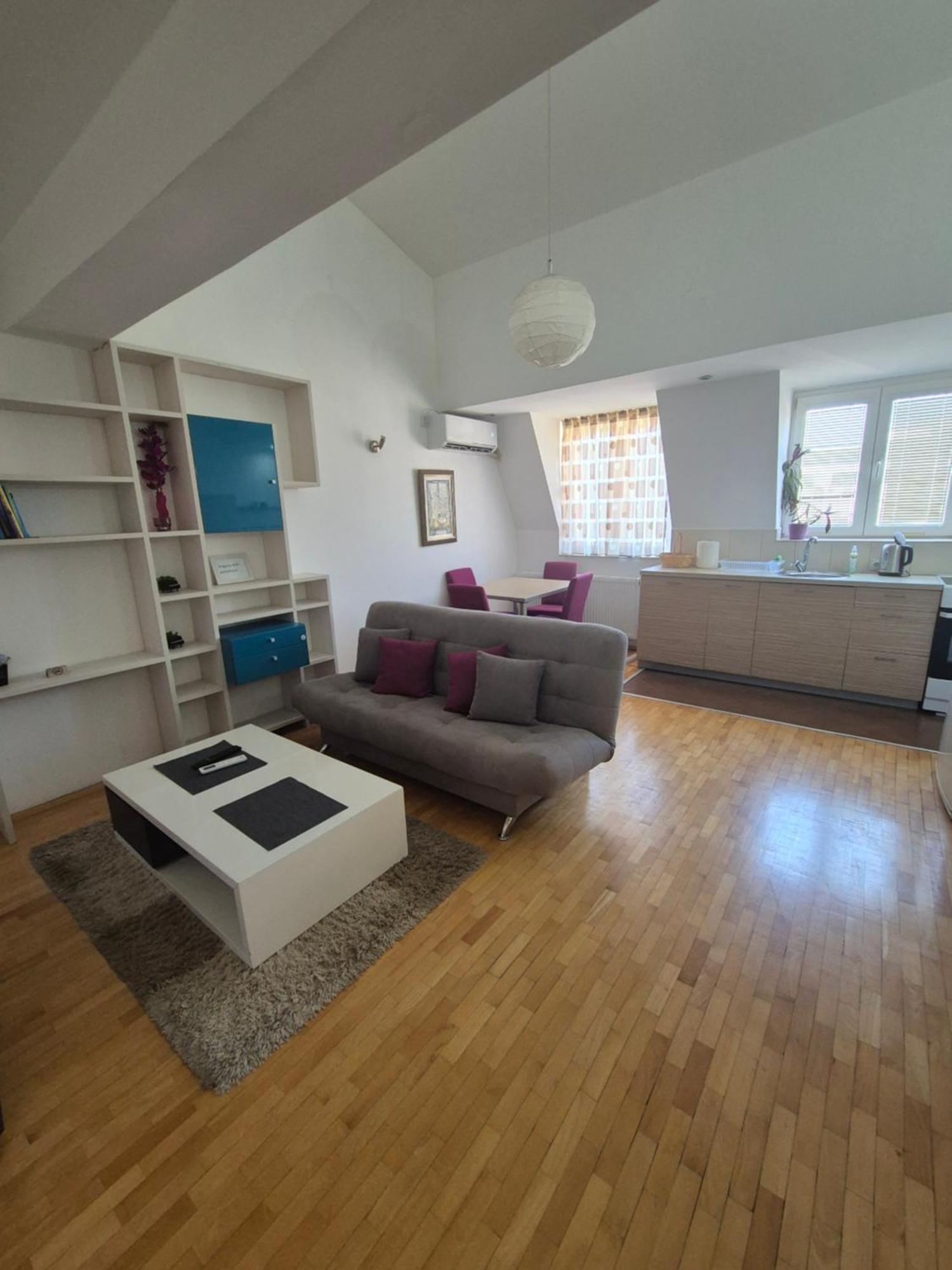 Vortex Apartment Skopje Esterno foto